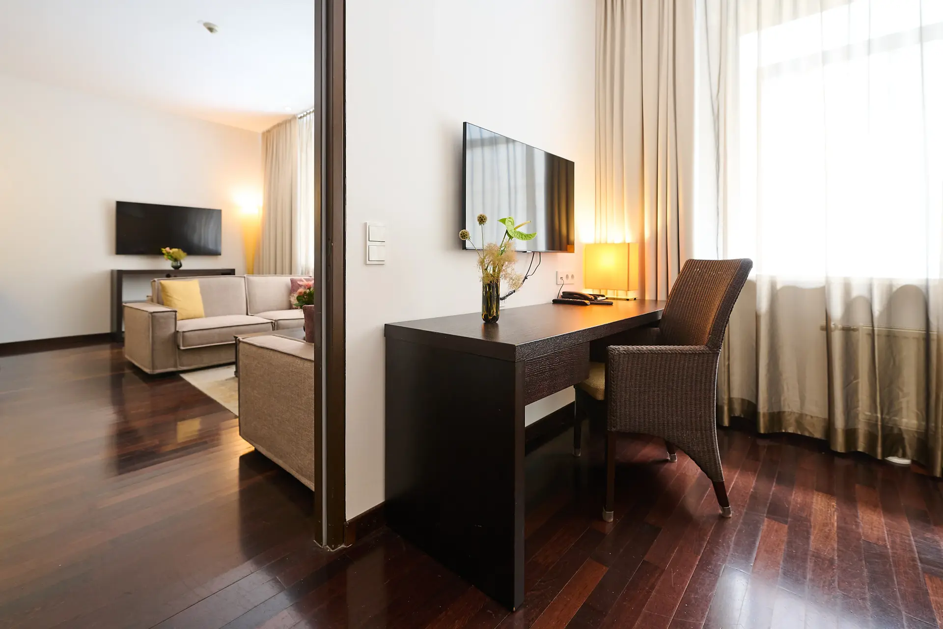 Junior Suite Galerie 4 — MyPlace Wien